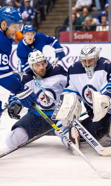 Wheeler leads Jets to 4-3 shootout win over Maple Leafs